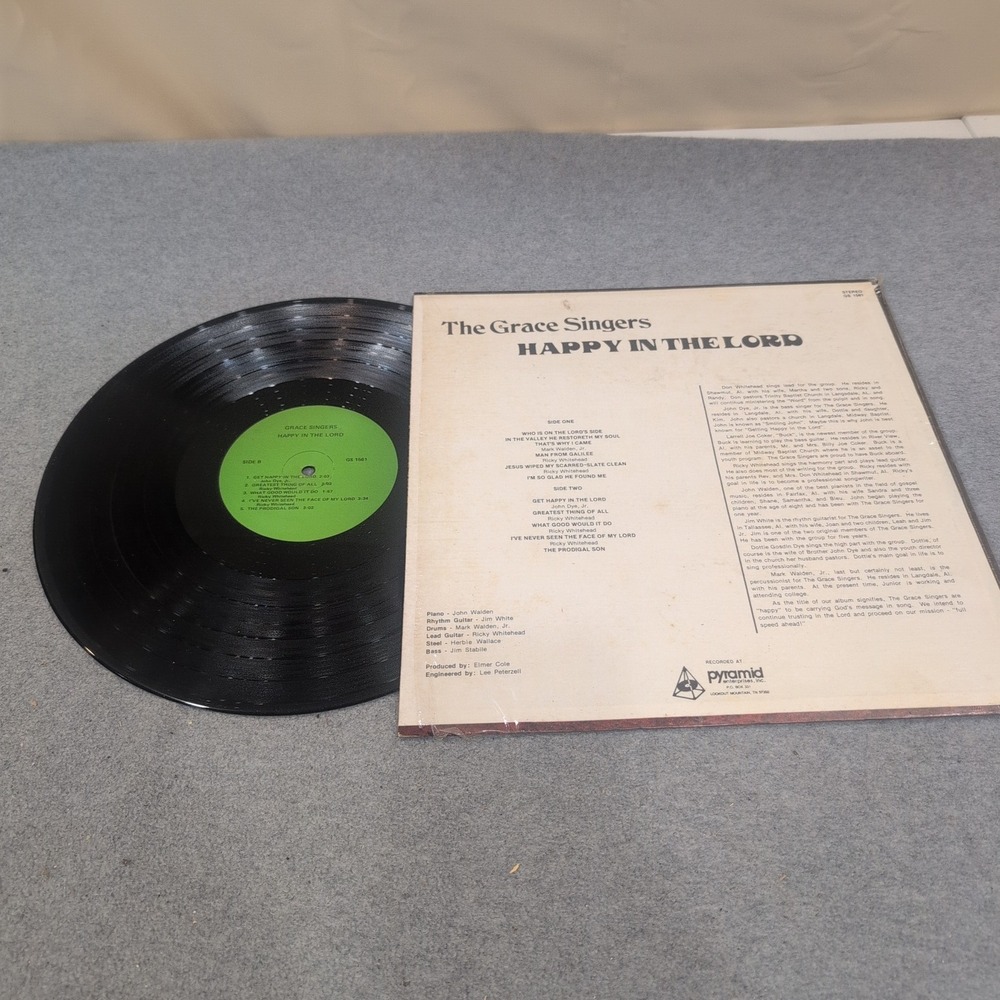 The Grace Singers Happy In The Lord Vinyl LP Record Pyramid OS 1581 Gospel Music - Picture 2 of 2